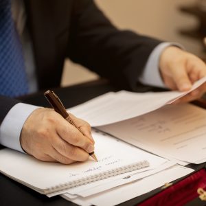 CURSO E-LEARNING DE LA ESCRITURA AL IMPUESTO: TRASPASOS DE BIENES MUEBLES E INMUEBLES, RETENCIÓN Y GANANCIA DE CAPITAL (LA GUÍA FISCAL Y REGISTRAL PARA EL NOTARIO MODERNO) 1ª Edición