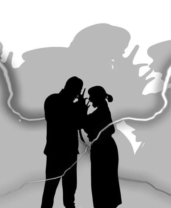 EJECUCIONES DINERARIAS. DERECHO APLICABLE Y COMPETENCIA JUDICIAL / INTERNACIONAL EN CASO DE CRISIS MATRIMONIAL CON ELEMENTO EXTRANJERO.