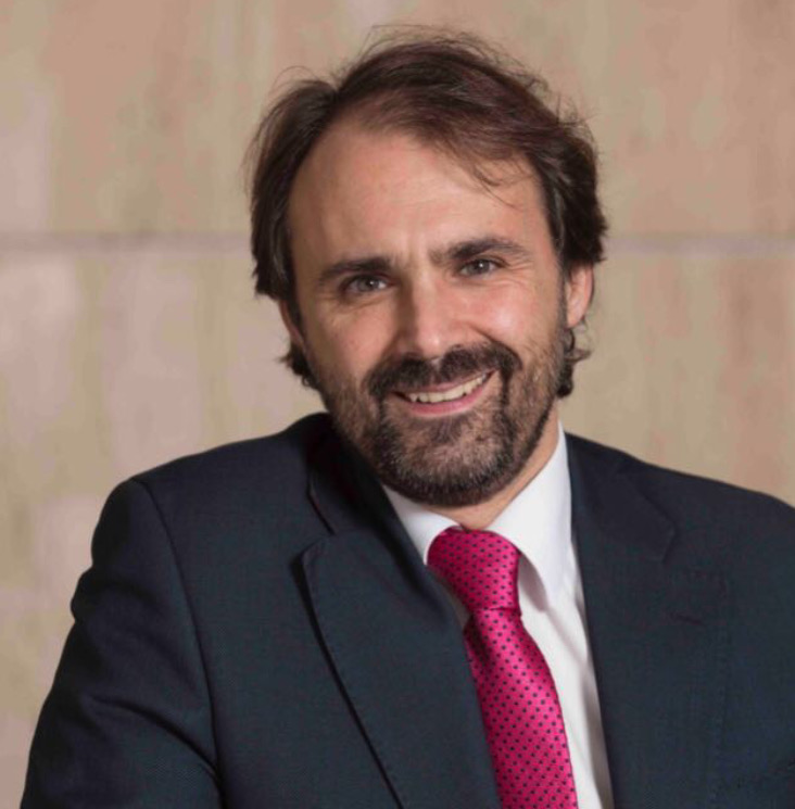 Néstor Aparicio
