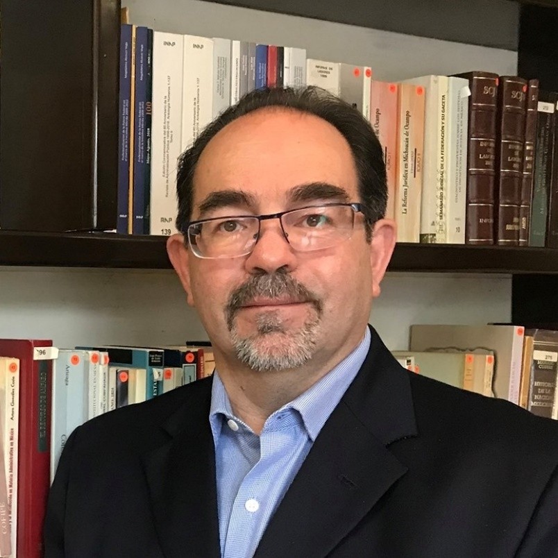 Dr. Carlos Fernando Matute González